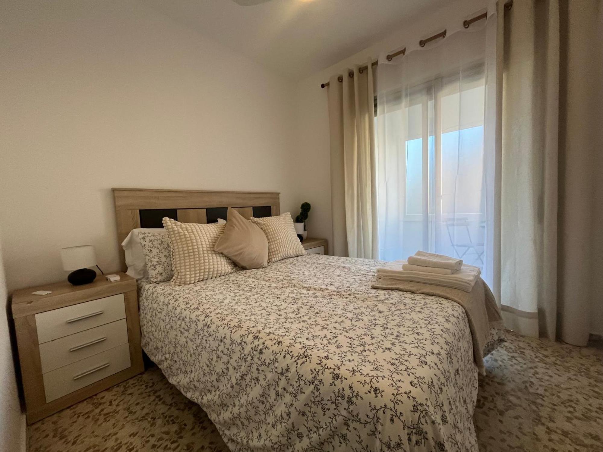 Love Rent4 Malaga Huelin Exterior foto